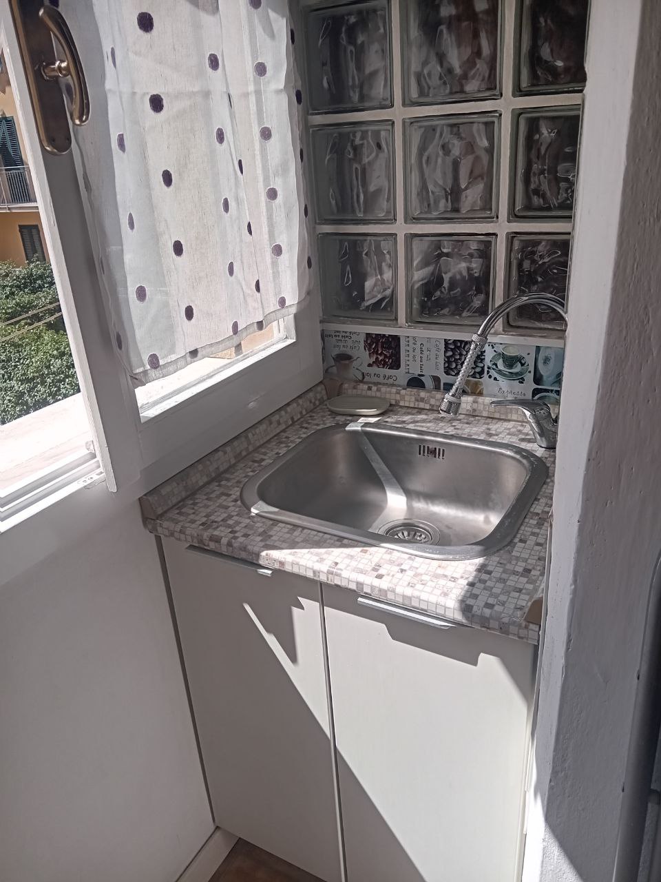 Mambruko Studio B - Details